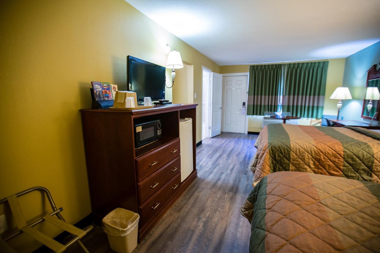 Relax Inn And Suites Kuttawa Zewnętrze zdjęcie