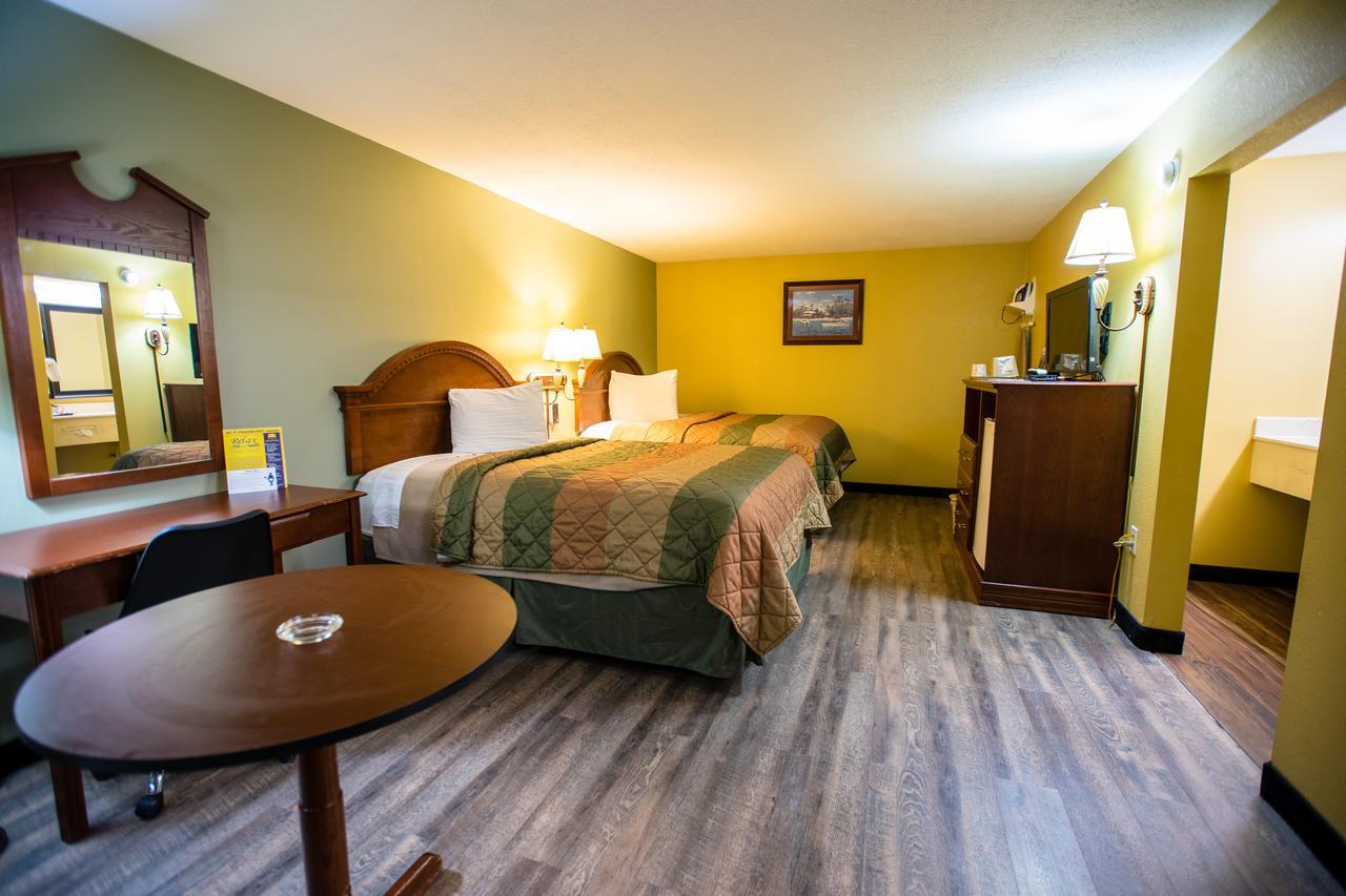 Relax Inn And Suites Kuttawa Zewnętrze zdjęcie