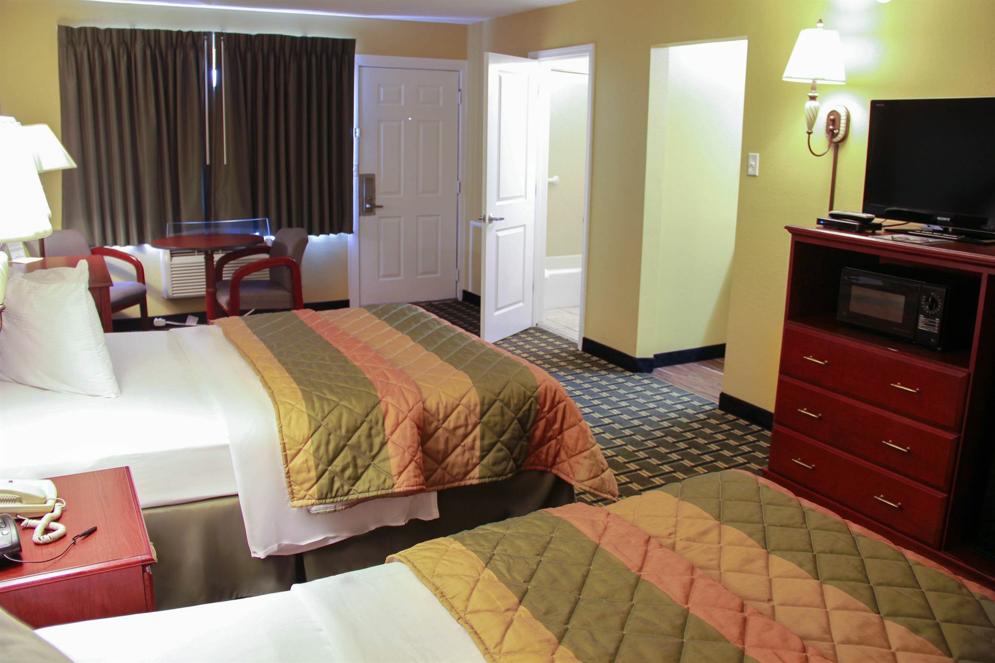 Relax Inn And Suites Kuttawa Zewnętrze zdjęcie